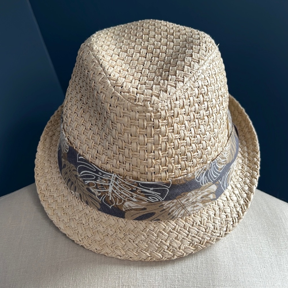 Stylish Tan Straw Fedora Hat
